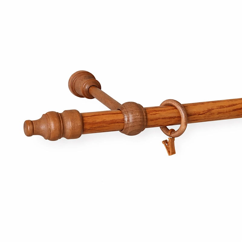 Fa karnis dekoratív végzárókkal és karikákkal